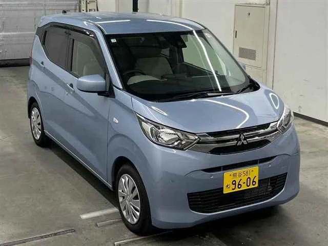 Mitsubishi eK Wagon B33W 2025